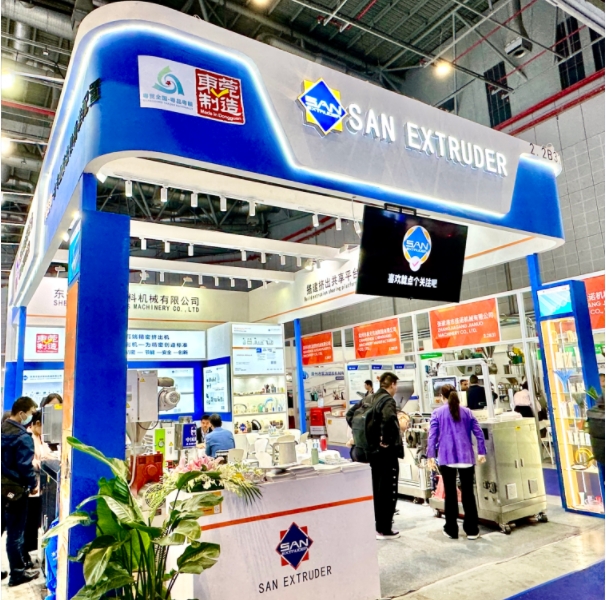 Dongguan Sheng'an Plastic Machinery Co., Ltd. Participated in Shanghai CMEF Medical Device Exhibition